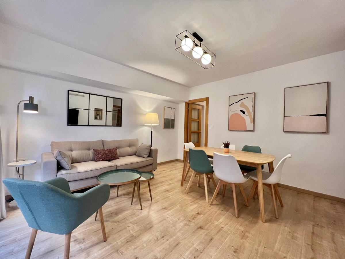 Bns Central Suites Гранада Екстериор снимка