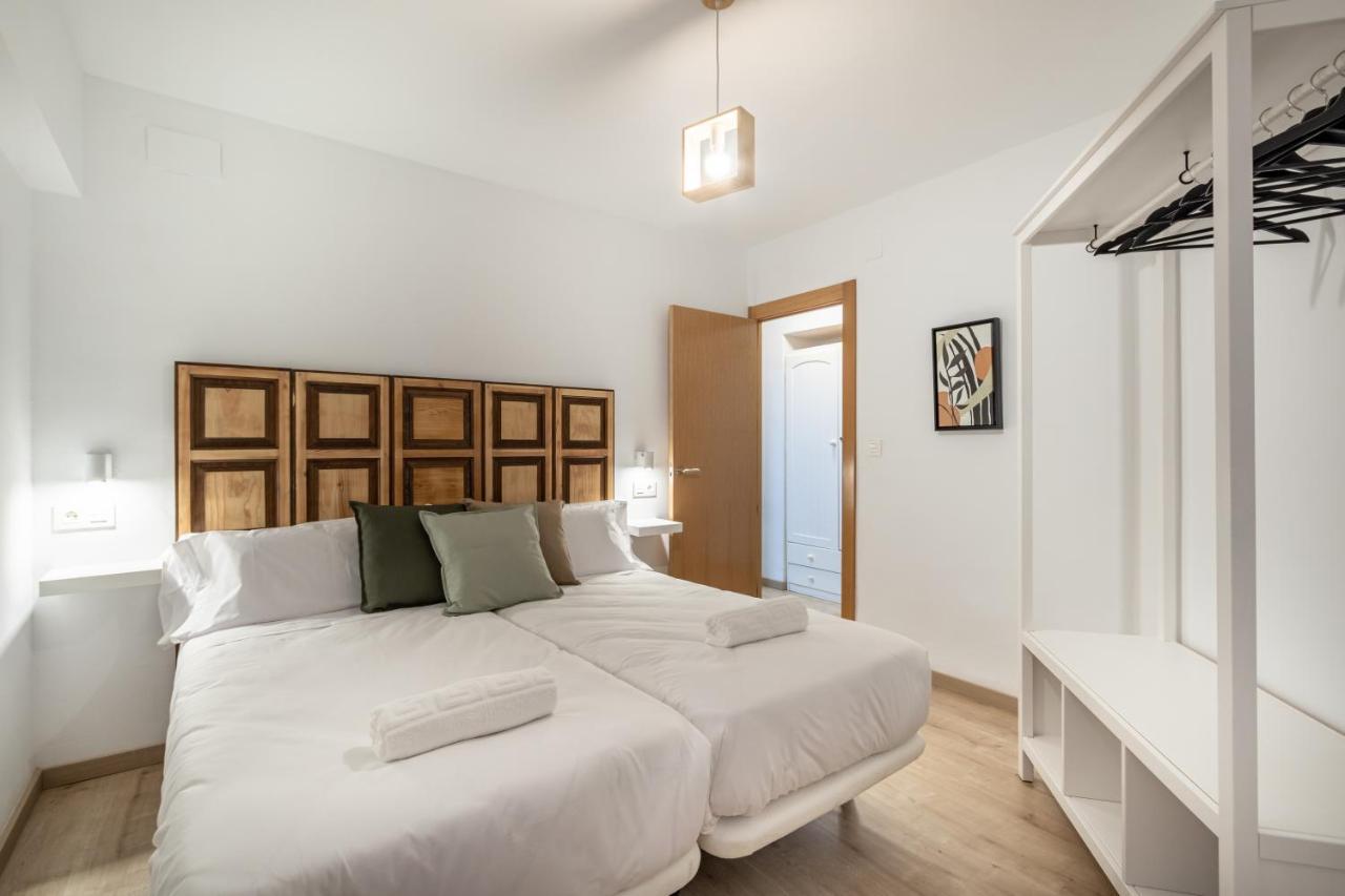 Bns Central Suites Гранада Екстериор снимка