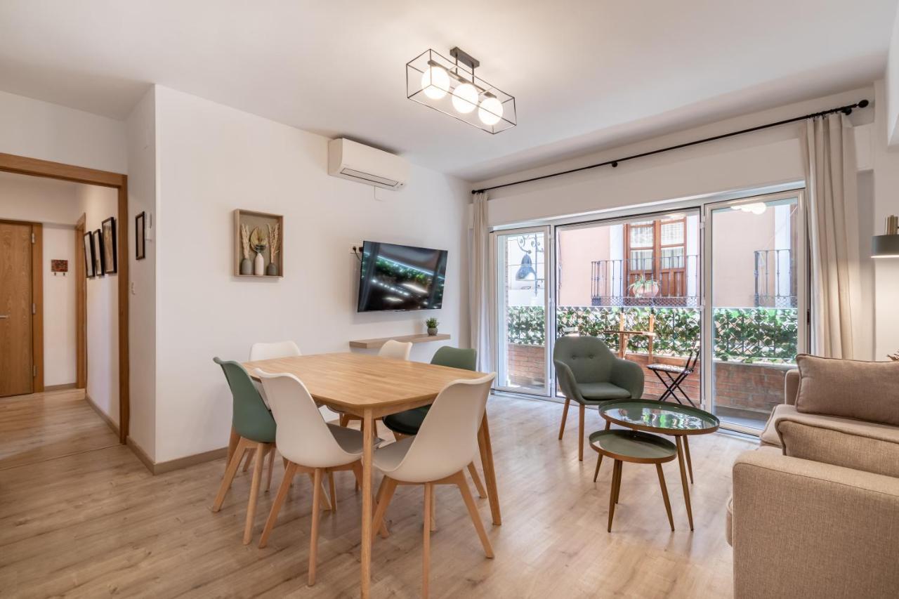 Bns Central Suites Гранада Екстериор снимка