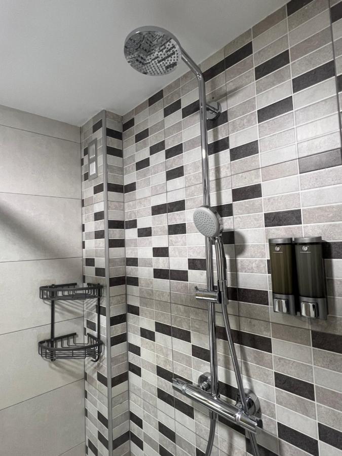 Bns Central Suites Гранада Екстериор снимка