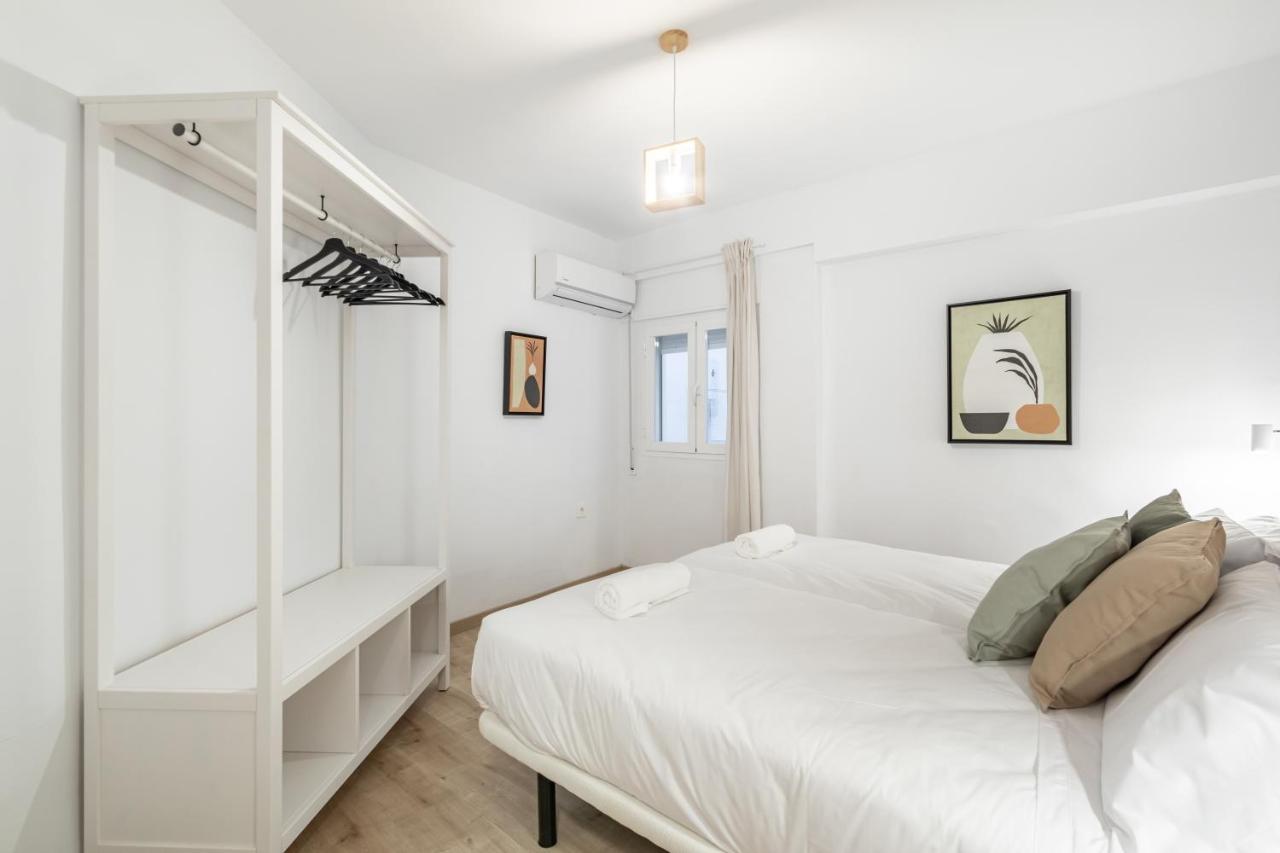 Bns Central Suites Гранада Екстериор снимка