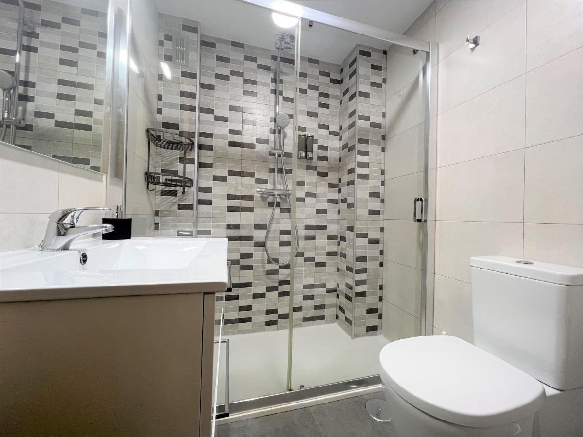 Bns Central Suites Гранада Екстериор снимка